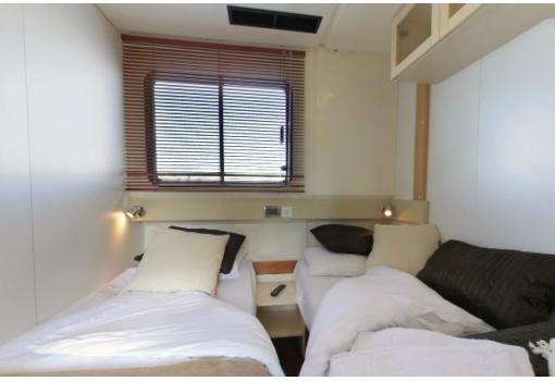 Confortables cabinas con ventana y luz natural
